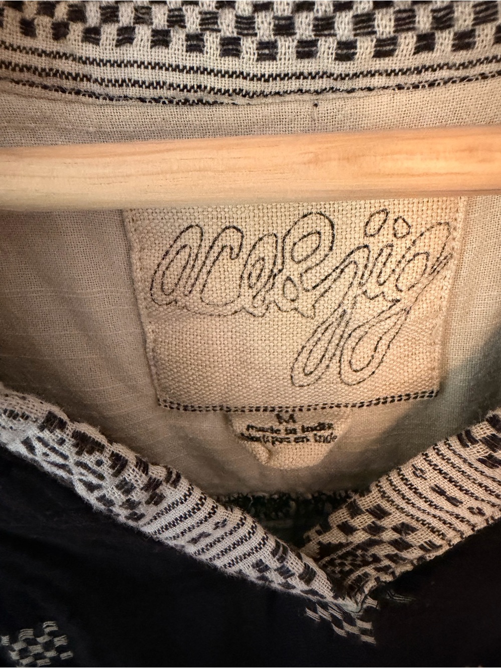 Ace & Jig V-Neck Top - Picture 2 of 4